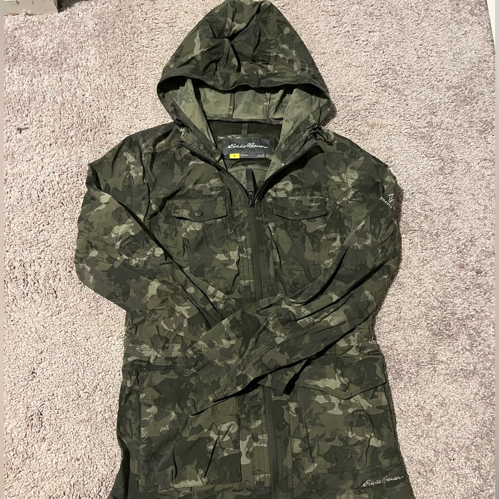 Women’s size small Eddie Bauer Travex Coat